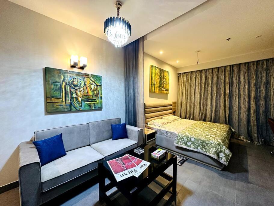 Cloud Stay@41St Floor Noida Eksteriør billede
