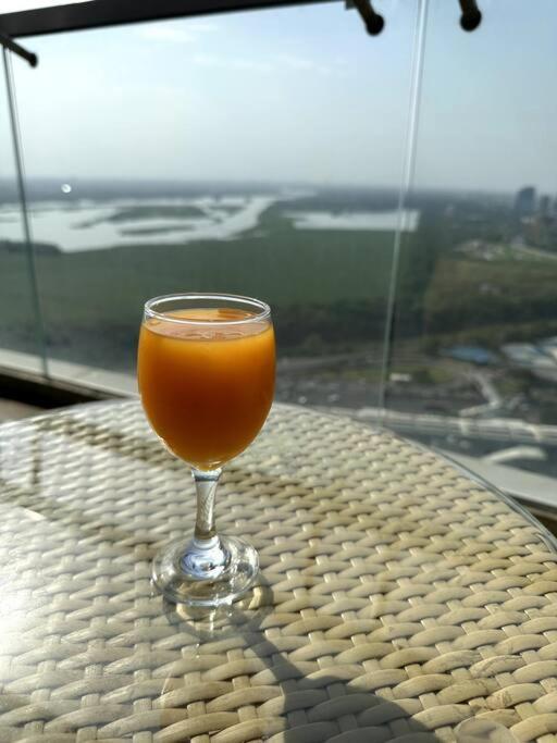 Cloud Stay@41St Floor Noida Eksteriør billede